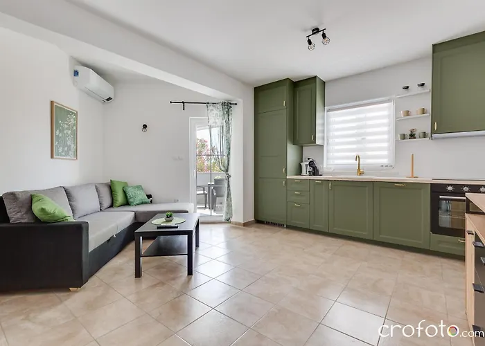 Apartment Summer Kolan